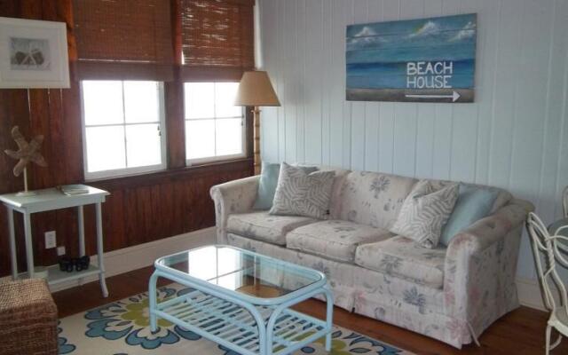 Amelia Oceanfront Bed and Breakfast