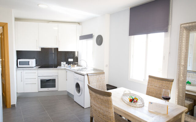 Holidays 2 Malaga Charming Apartments