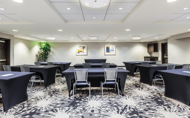 Holiday Inn Oceanside Camp Pendleton Area by IHG