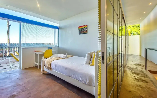 Ocean Views Open Plan Pool 4bed