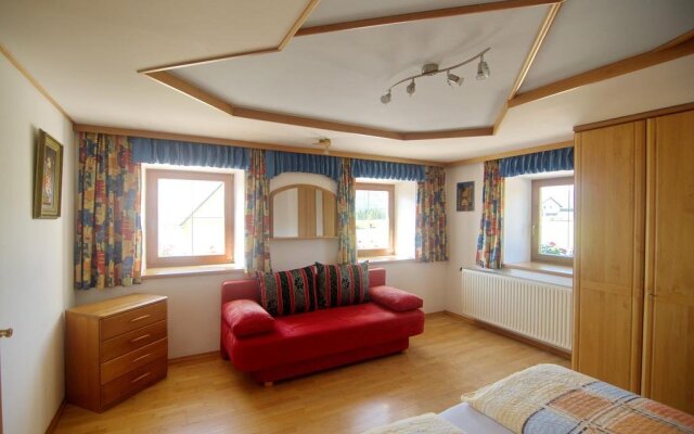 Haus Mandl