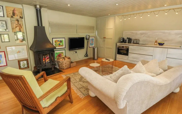 Lymington Lodge at Normandy Marsh