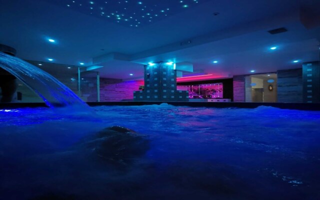 Perla Apartment On Sea Shore