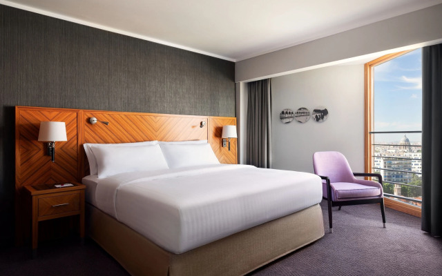 Paris Marriott Rive Gauche Hotel & Conference Center