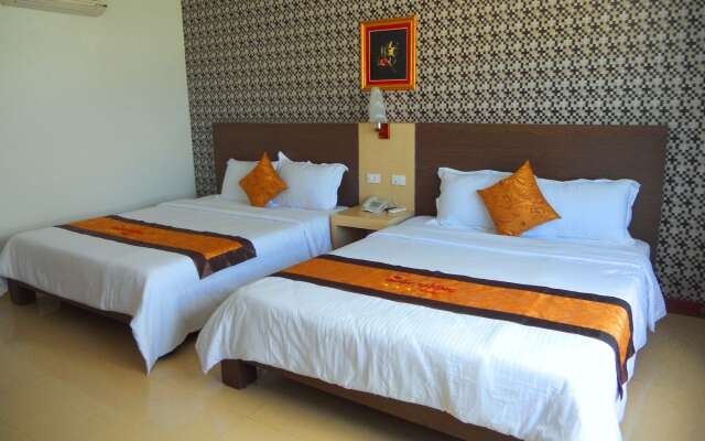 Quoc Cuong Center Da Nang Hotel by Haviland