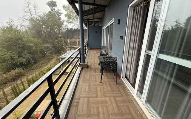 Maakot Homestay