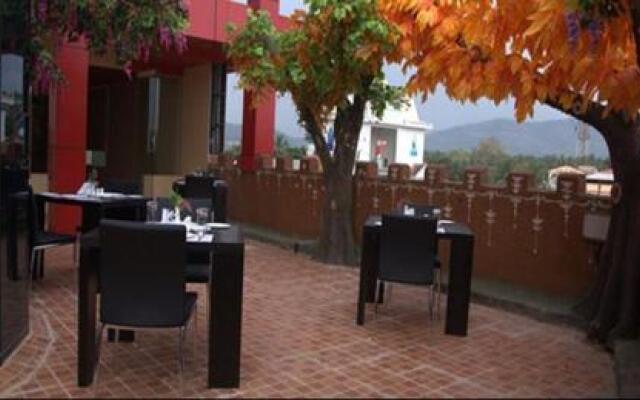 Hotel Hiton