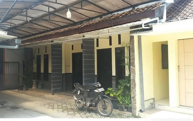 Rosi Homestay