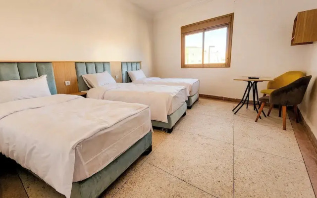 Hotel nakhil dak