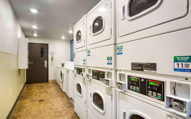 Extended Stay America Select Suites - Charleston - Ashley Phosphate Rd.