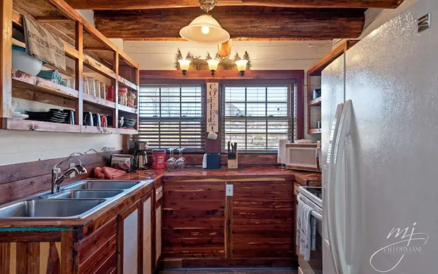 Fairway Inn