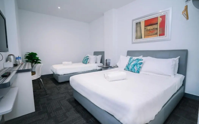 U Pac Hotel