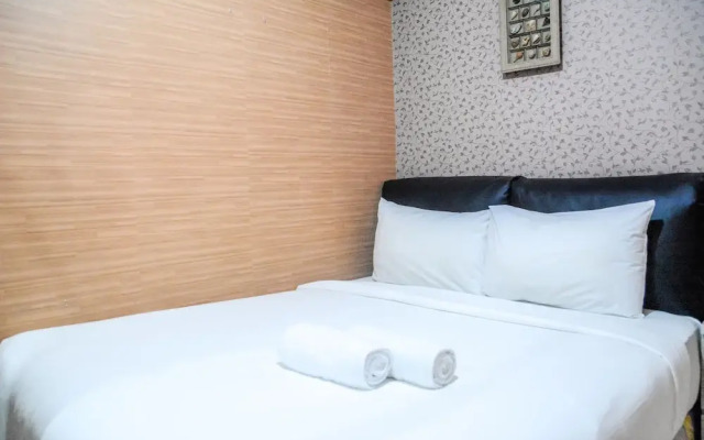 1 Bedroom at Green Pramuka Apartment by Travelio