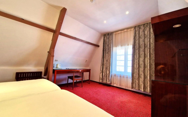 Chasse Hotel
