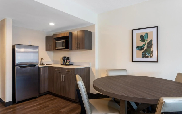 Holiday Inn Tampa North by IHG