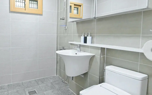Gyeongju the Silla Hanok Hotel