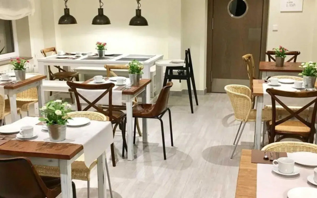 La Fuentona De Santillana