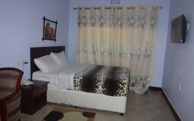 Way Side Hotel