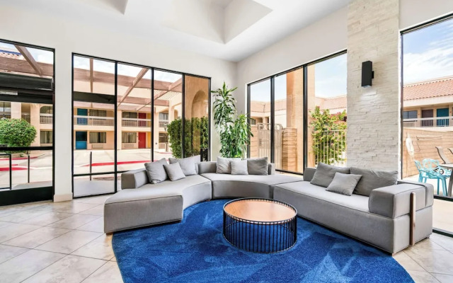 Signature Inn Indio I-10