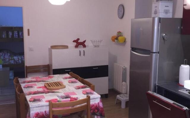 Appartement Mont-Dore, 4 pièces, 6 personnes - FR-1-415-24