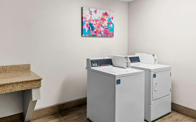 Best Western Presidential Hotel & Suites