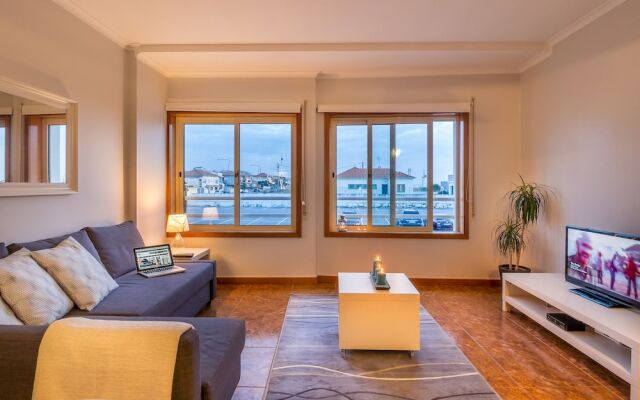 Feel Porto Beach & Surf Apartment