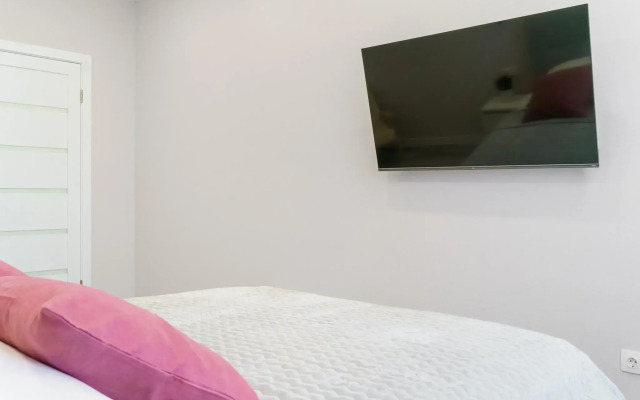 Good night (Гуд найт) на улице Войкова 47/2