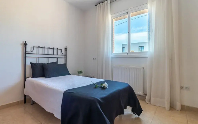 Villa in Empuriabrava With Private Pool