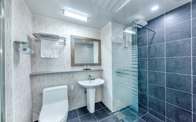 Hotel Sweet Castle Jeju Hamdeok