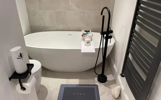 Immaculate 2-bed Apartment in London