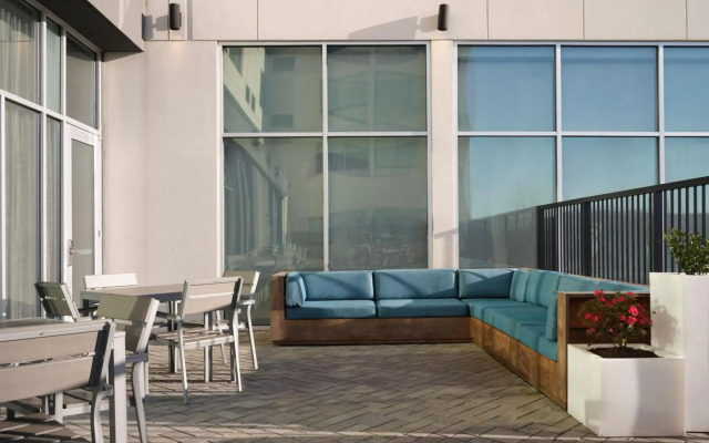 Aloft Knoxville West