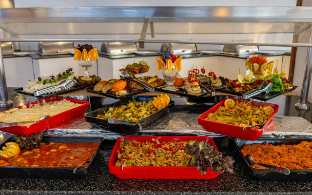 Sentinus Beach Hotel