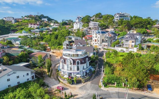 Pham Gia Villa &Hotel