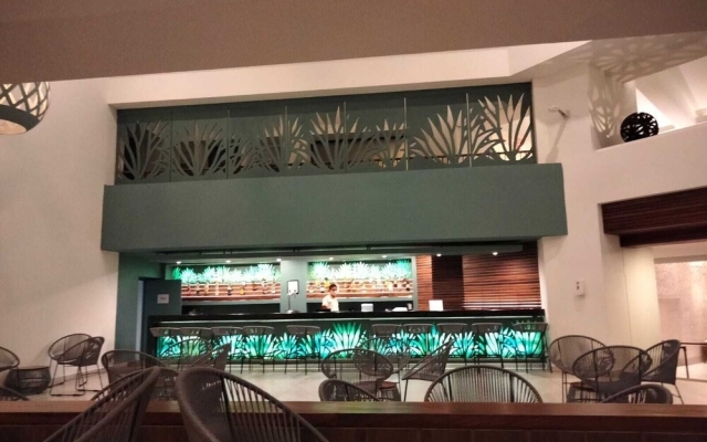 Royal Club at Park Royal Beach Huatulco - Vacation Club