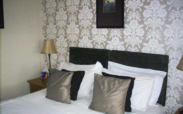 Appin Guest House