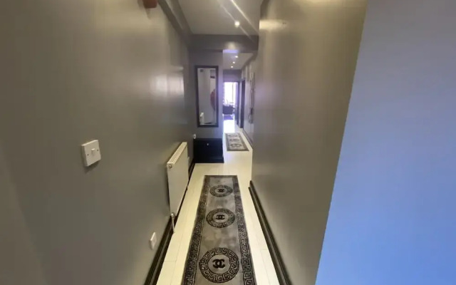 2 Bedroom Gray Apartment Blackpool