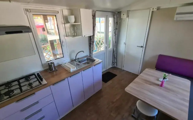 Mobilhome Victoria Camping Lanterna