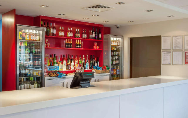 Travelodge Bracknell Central