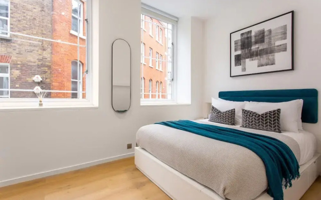 2 Bed 2 Bath Apartment Off Regent Street