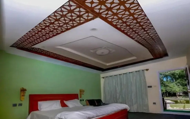 Apricot Spring Resort