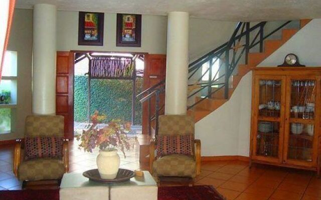 Villa Langa B and B
