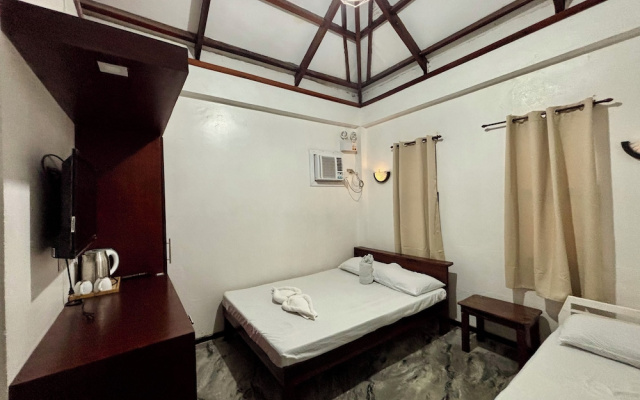 Shat'S Guesthouse Siargao Near Beach
