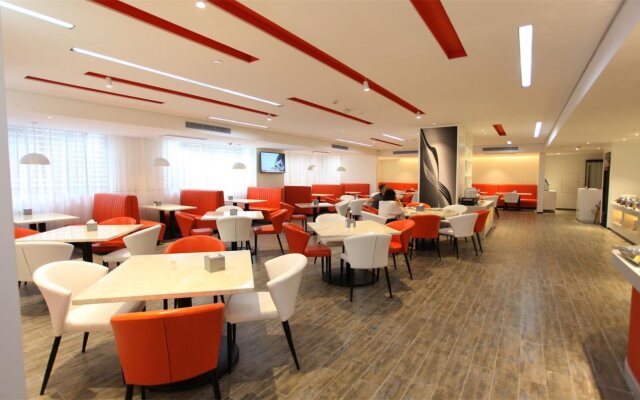 Aishang Hotel (Lecong Furniture Mall, Foshan)