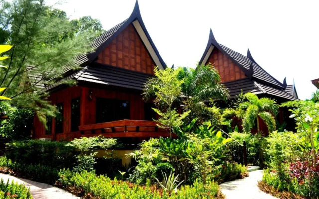 Paradise Pearl Bungalows