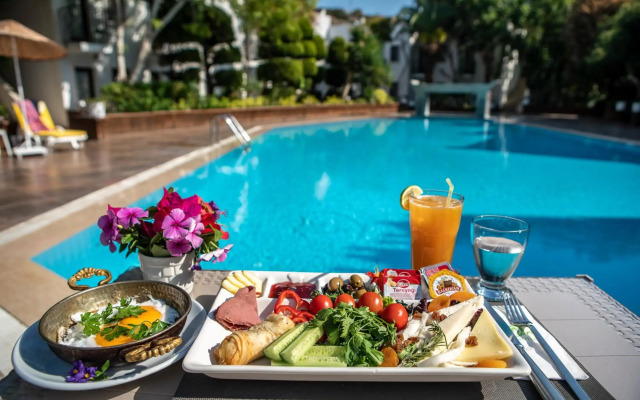 Flora Hotel Bodrum