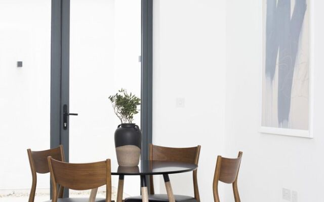 Distinctive 2BR in West End by Sonder