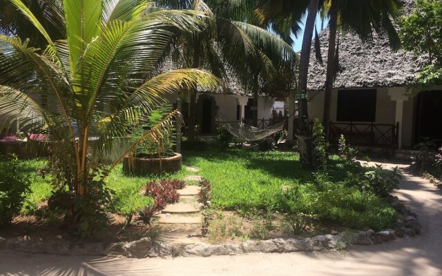 Kicheko Bungalows