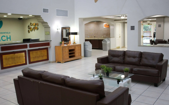 Boca Suites Deerfield Beach, SureStay Collection by BW