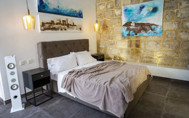 Pjazza Suites Boutique Hotel