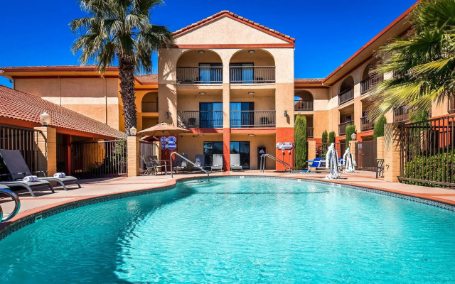 Best Western Plus Executive Inn & Suites